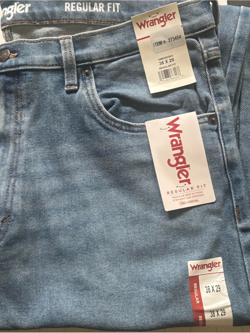 Wrangler Men’s Light Blue Regular Fit Jeans